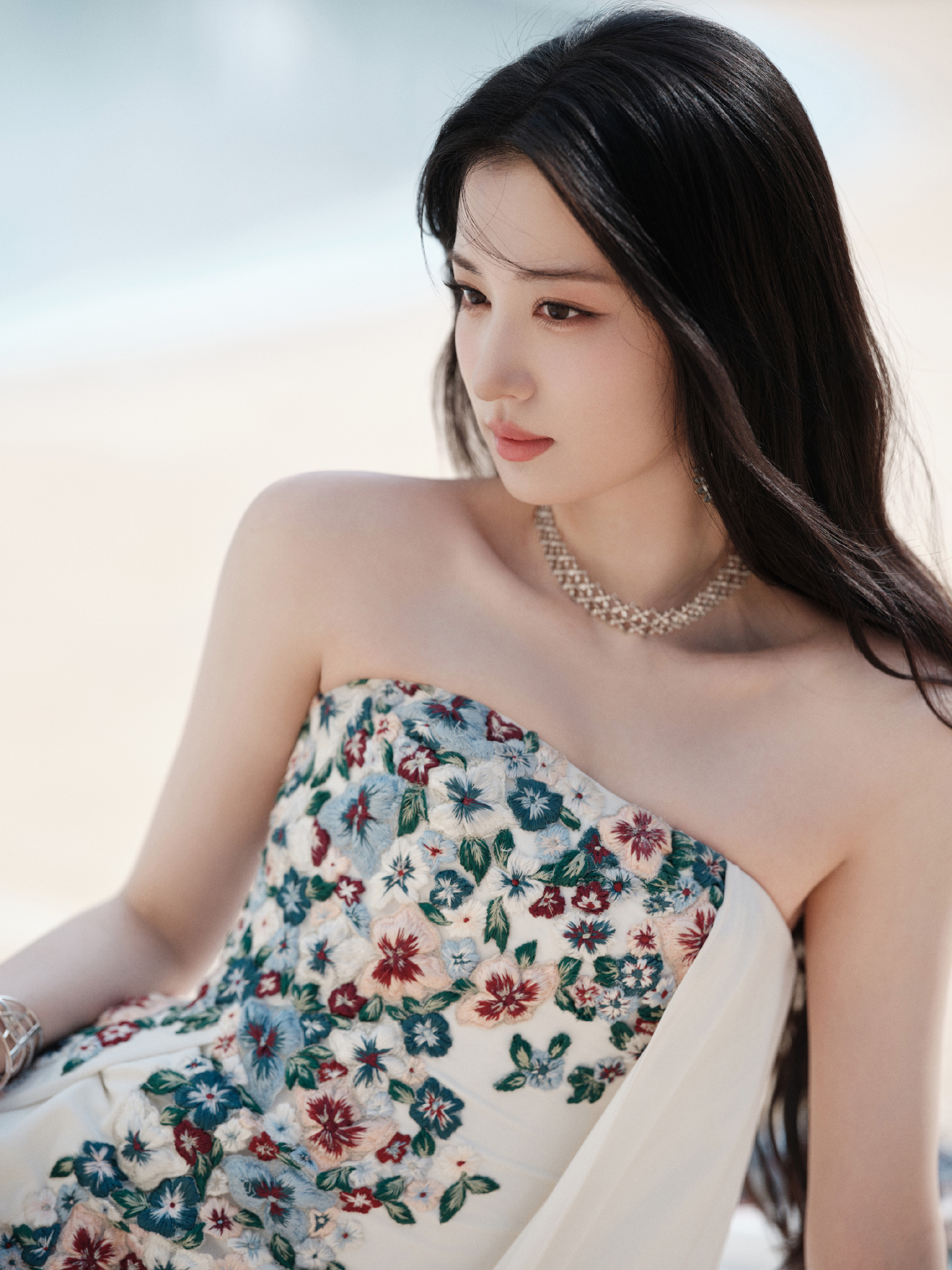 王楚然大气美女