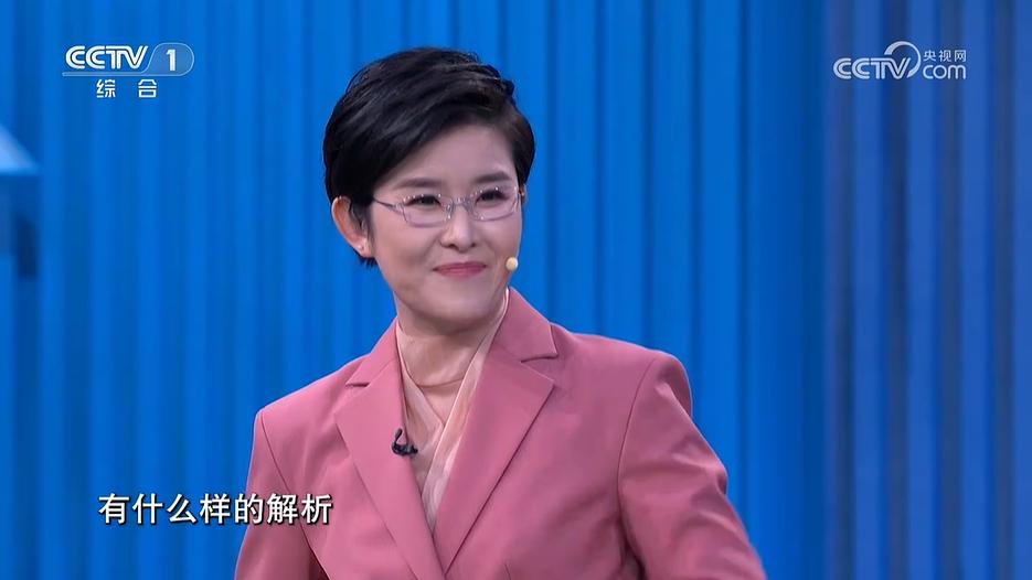 央视主持人大赛王宁接班邹韵,同为冠军,真是没有对比就没有伤害