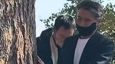 朱媛媛去世5个月后，辛柏青和李乃文现身大孤山，整个人憔悴好多