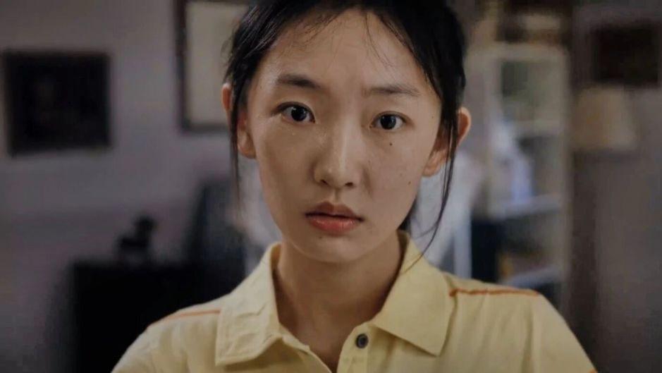 周依然被曝在剧组耍大牌，不仅当众辱骂胡先煦，还和童瑶互扇耳光？