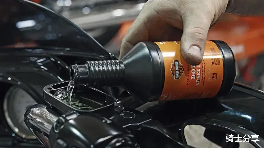 五六线城市,没有官方售后,大家都是如何保养维修摩托车的呢?