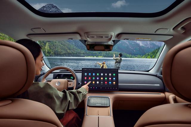 零跑全新C11上市，凭何搅动15万级SUV市场？