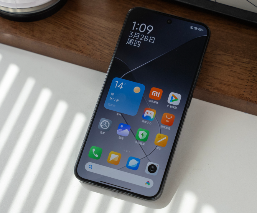 小米手機“半價”清倉，驍龍8Gen3+60倍變焦+無線充，低至2294元