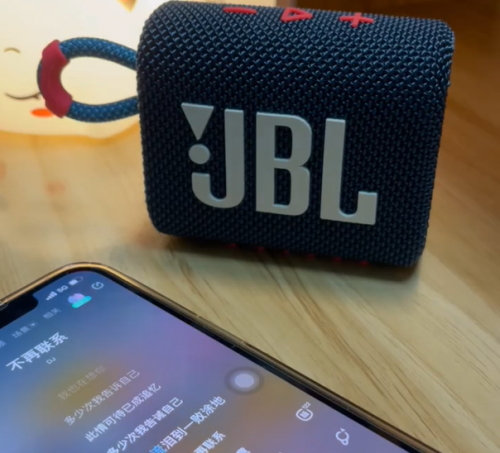 藍牙音箱選哪個牌子？塞納、西圣、JBL三大藍牙音箱測評推薦！