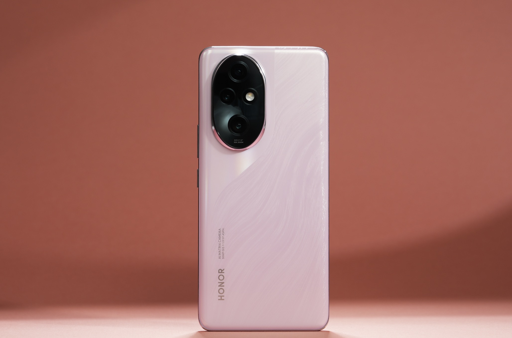 为什么内行人更推荐荣耀200 Pro,而不是荣耀300?因为优势明显!