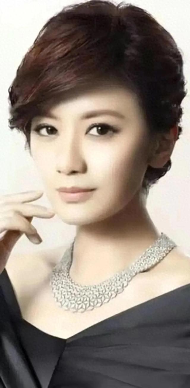 美图欣赏：贾静雯