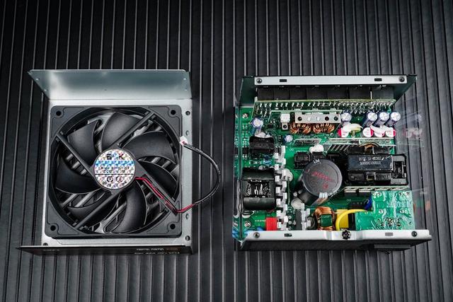 耕升星极破冰1000D电源评测 足千瓦超白金水准