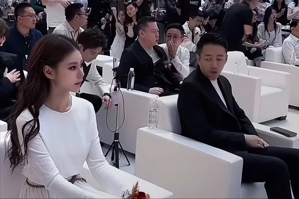 汪小菲生理疏远马筱梅这一幕，把半路夫妻的残酷，展现得淋漓尽致