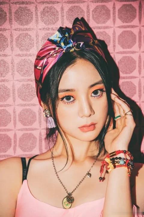 韩国女星自曝多年前香港买豪宅,价值已疯涨10倍,如今人生躺赚