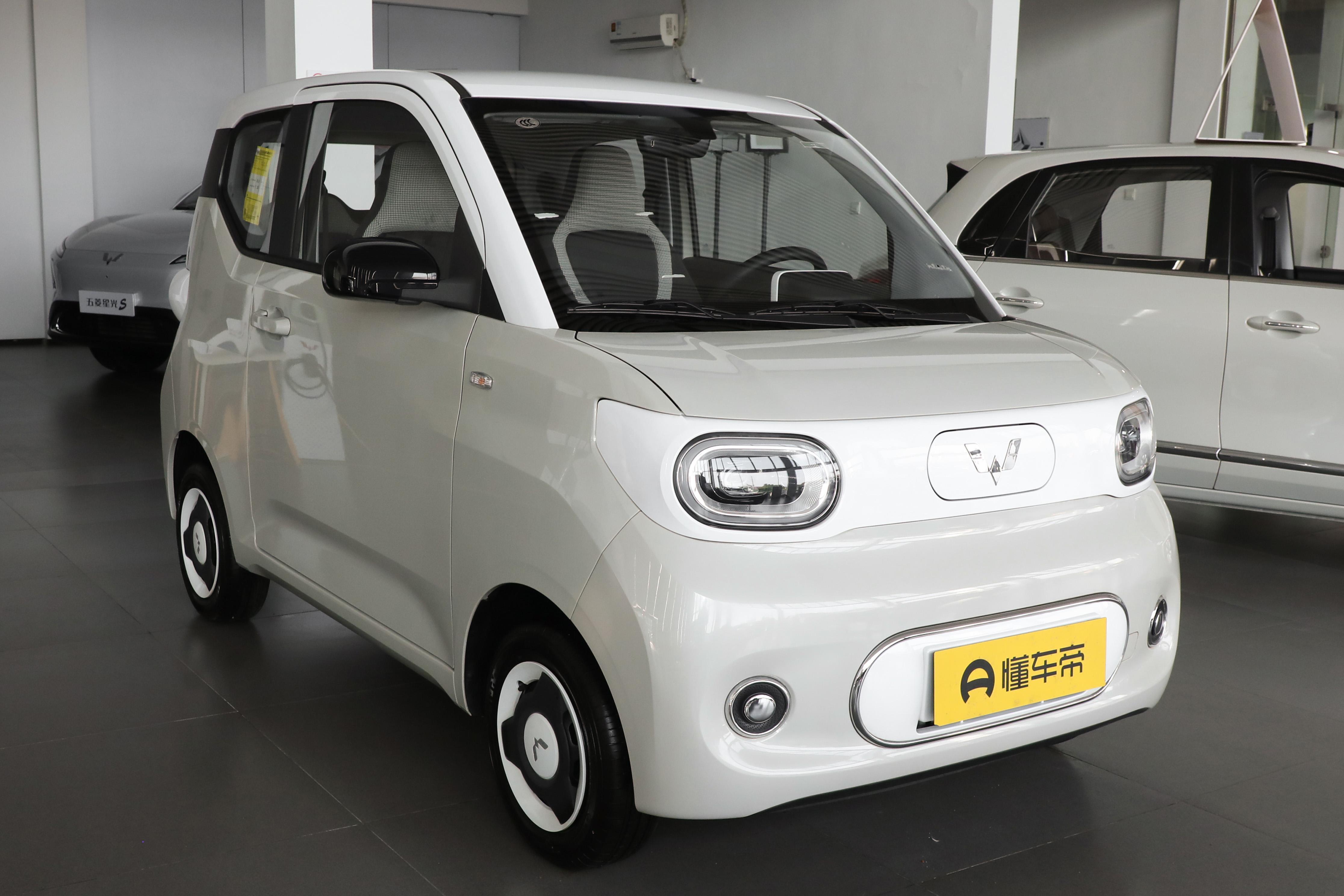 五菱宏光MINI EV 对比长安糯玉米 该怎么选?