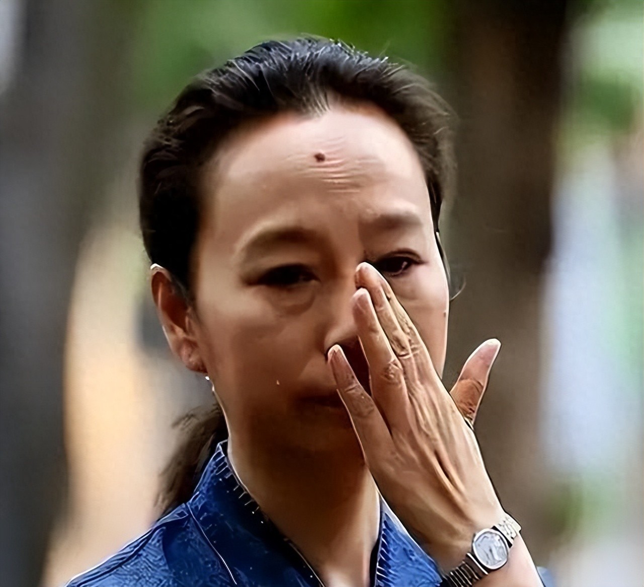 还是老一辈的瓜好吃!奚美娟人设崩塌,婚内出轨污蔑前夫三十年