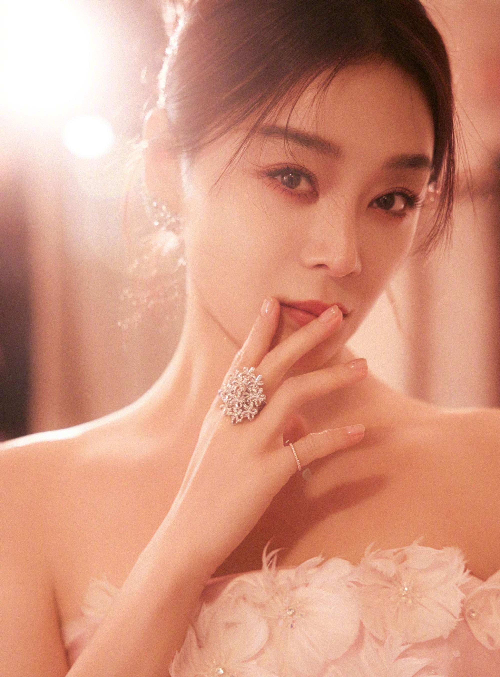 袁姗姗高清壁纸