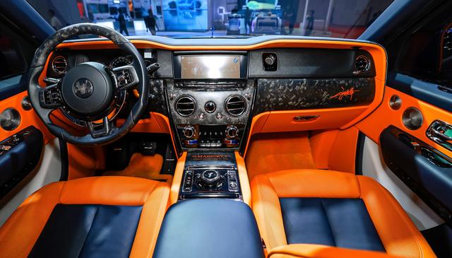 1388万天价豪车亮相!迈莎锐锻造蓝库里南领衔上海车展顶奢风暴