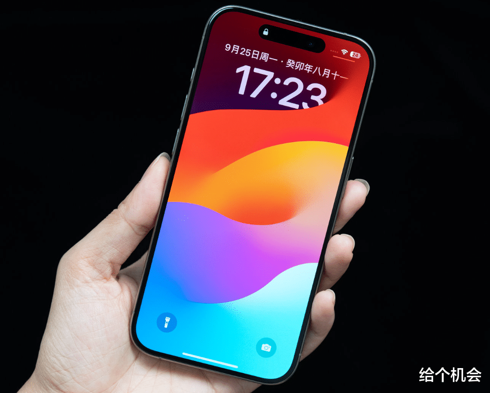 8月不著急換新手機，等9月底這5大系列手機發布！