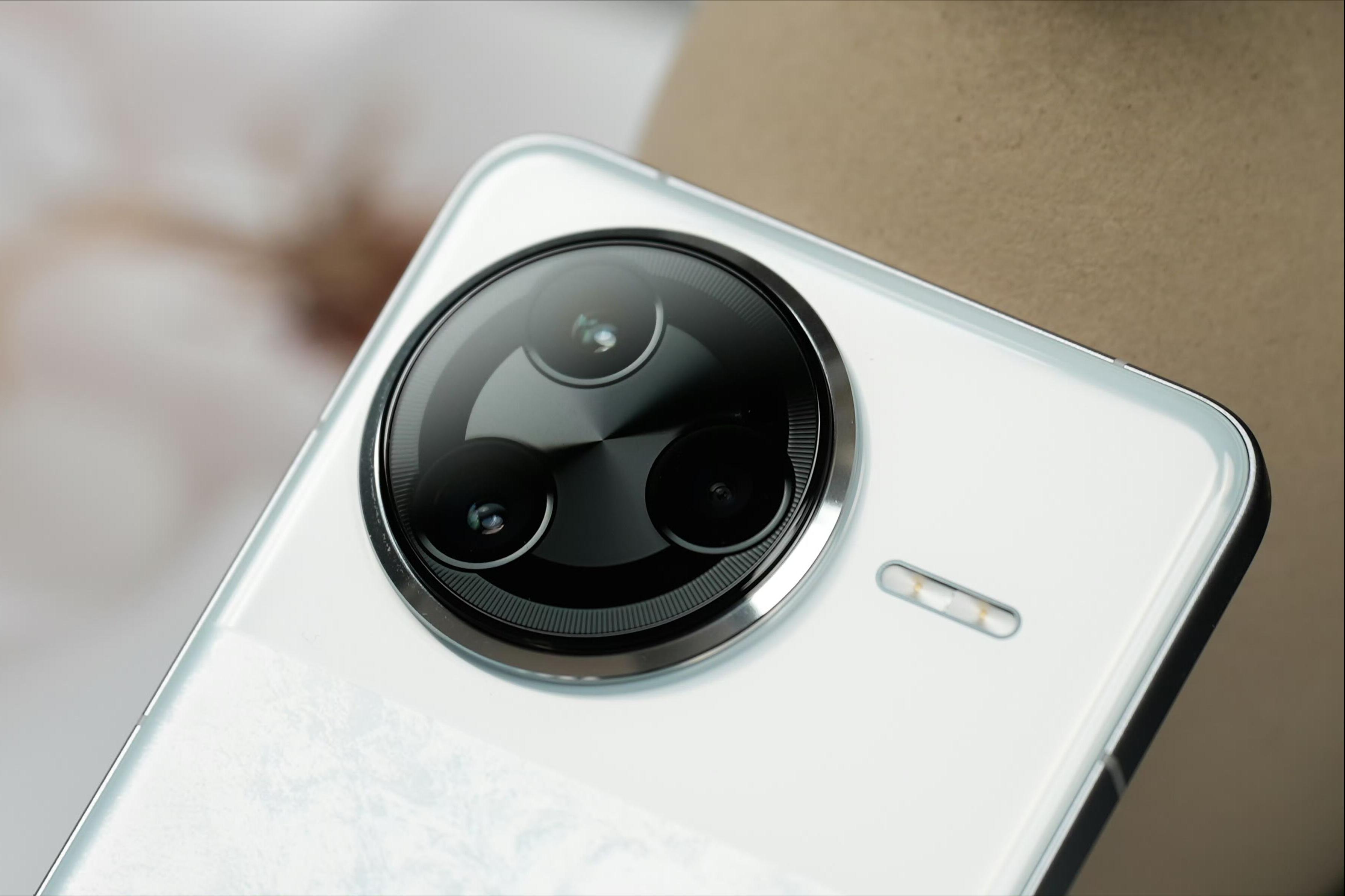 值得“撿漏”的紅米手機！2K直屏+驍龍8系+6550mAh+IP68防水