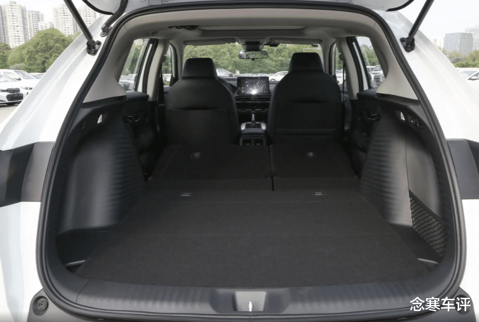 新款HR-V推Pro/Max版！主打性能和空间，现款月销660台，降价有戏