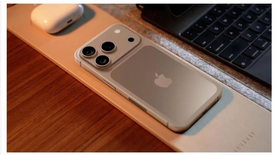 终于等到你！iPhone 17 Pro Max连续光变，苹果赢麻了？