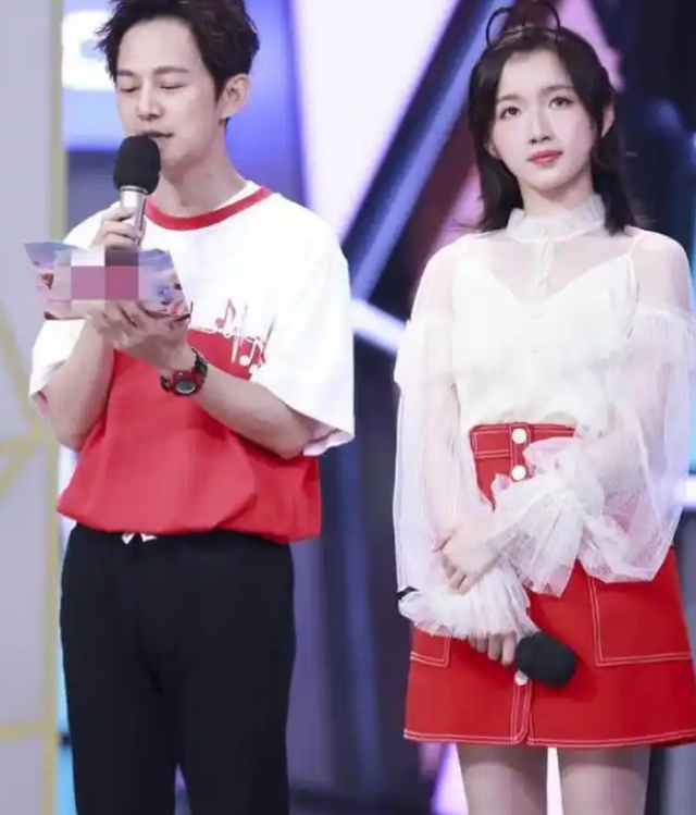 长得“丑”演技还烂,这8位捧不红的“关系户”,看着真是辣眼睛