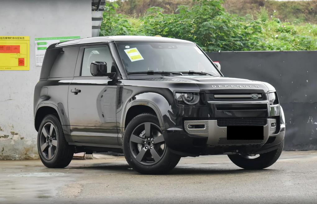 越野能力出色，追求个性用户可以考虑，深度体验路虎卫士90