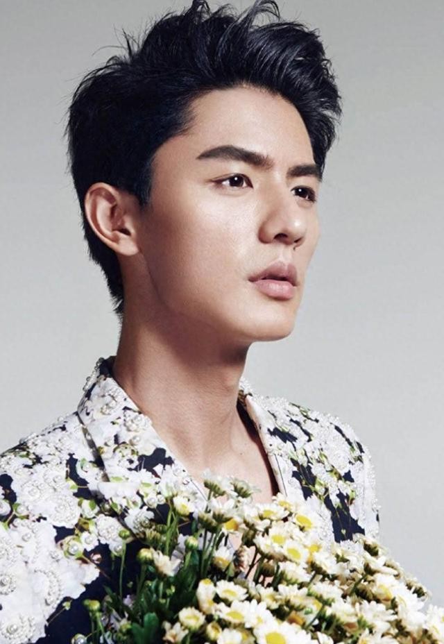 38岁演员刘畅：年纪轻轻就把婚结，妻子是模特，孩子已经14岁了