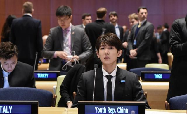 应到三万实到千万,这一次,王源用实力给娱乐圈的明星上了一课