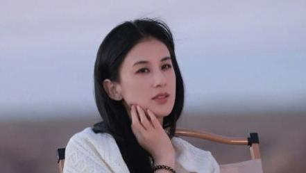 黄圣依离婚30天，连面相都变了