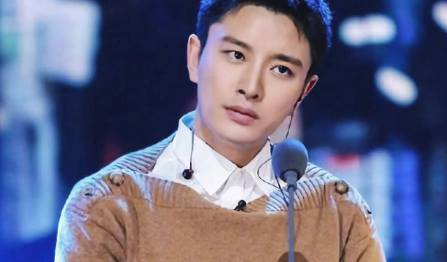 “做头发”事件7年后，李小璐被指复婚？贾乃亮三个举动说明一切