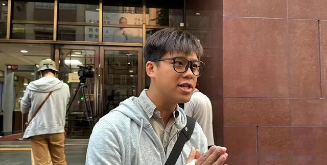 一个葛斯齐让大家看到了张兰跟汪小菲的差距!麻六记终于觅得明君