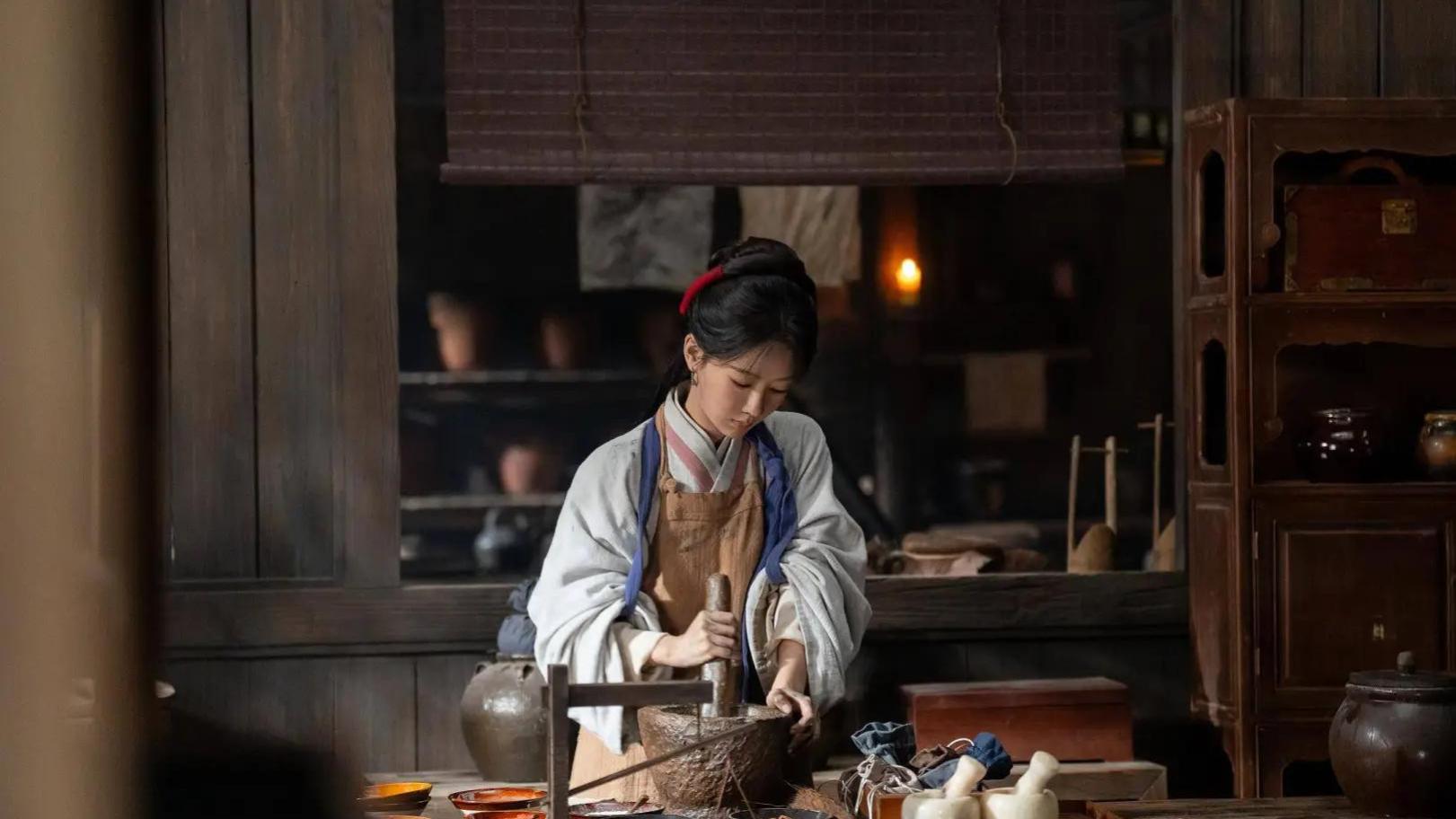 杨紫《家业》尚未开播，令人恶心一幕上演，全网抵制