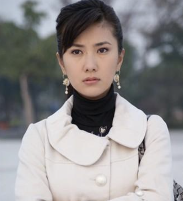 诬陷印小天，“背刺”多位明星，借机走红嫁导演的她得意早了！