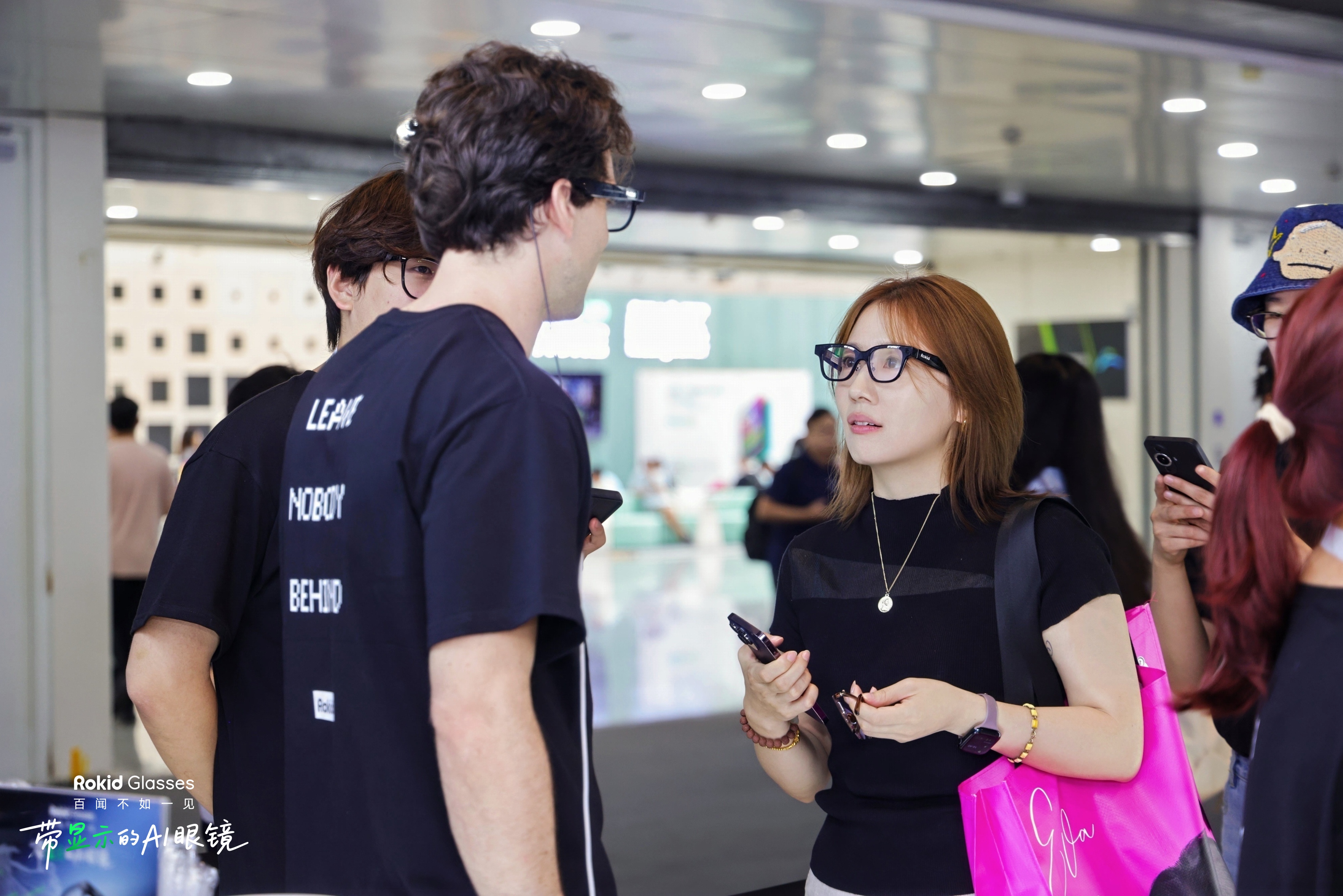 百鏡出道，C位依舊：WAIC頂流Rokid是怎么做到的？