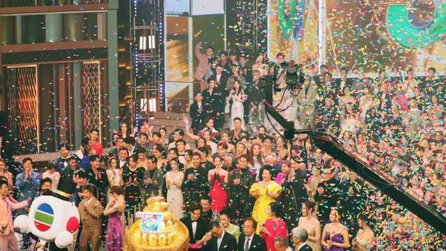 香港电视台月薪仅1万4？网友自曝求职经历：我说1万8，被讽奢华