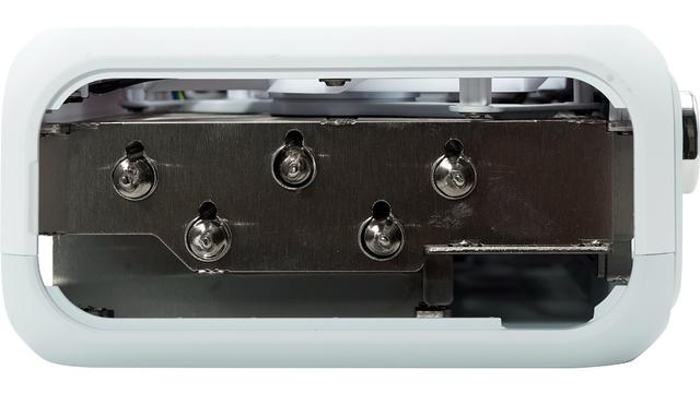 越級規格！電競叛客RTX5070 Ti X3W MAX開箱