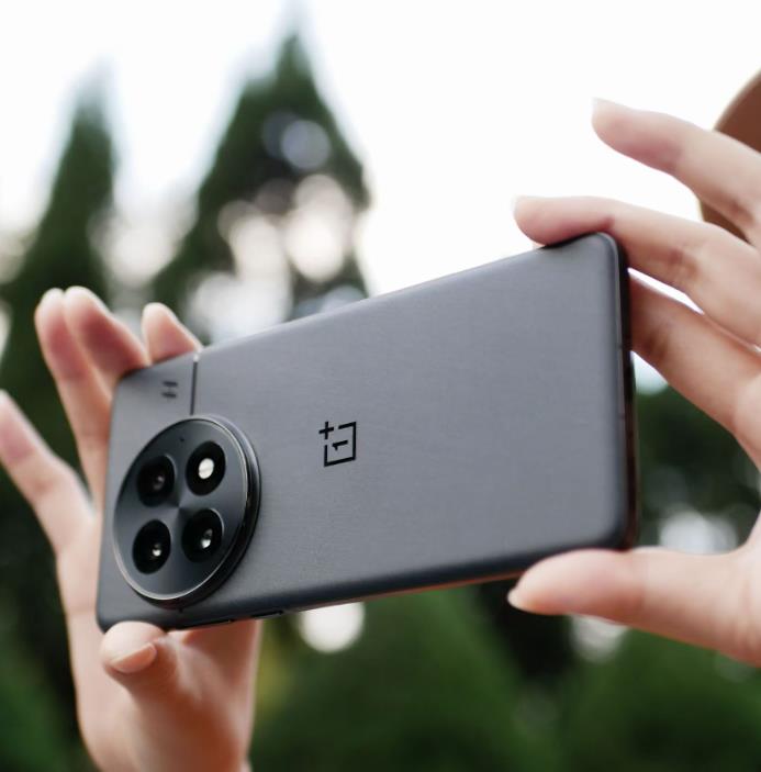 性價比卷王——一加13，24GB+1TB版，降至4610元！