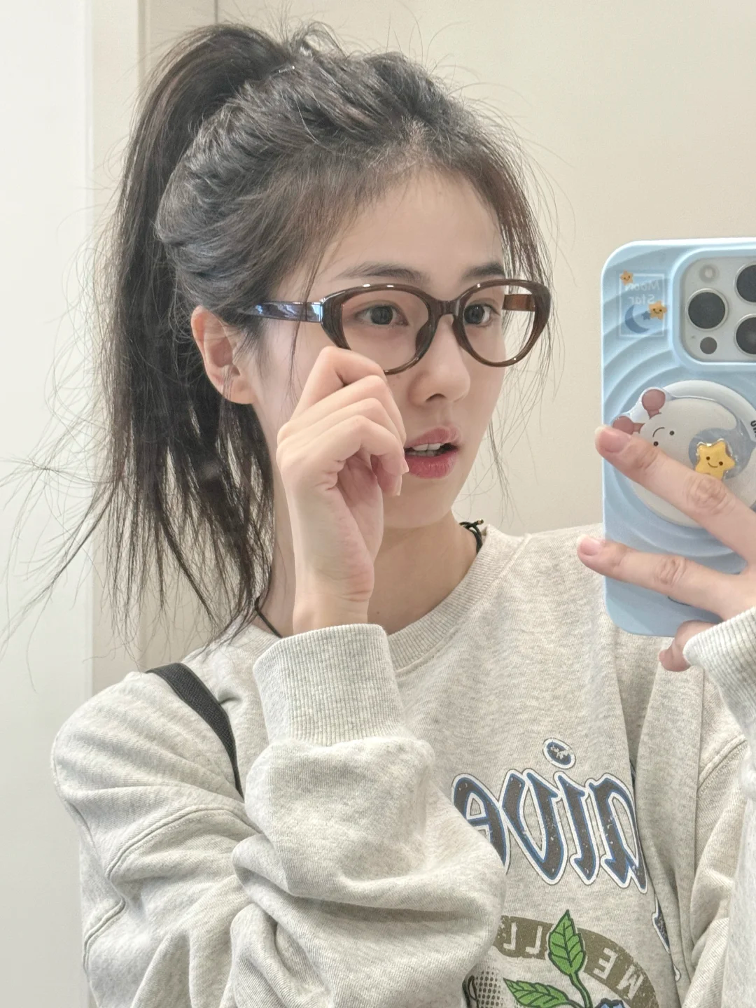 在当今竞争激烈内娱,白鹿无疑是最耀眼的内娱新生代小花!