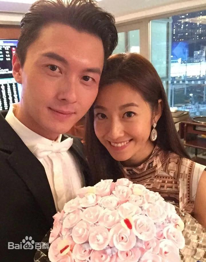 王信浩和陈自瑶的女儿公开恋情，她才13岁，她长得和妈妈很像！