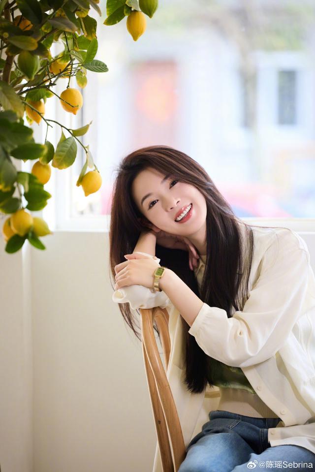 陈瑶：奶油味的陈瑶，想不想尝一尝！
