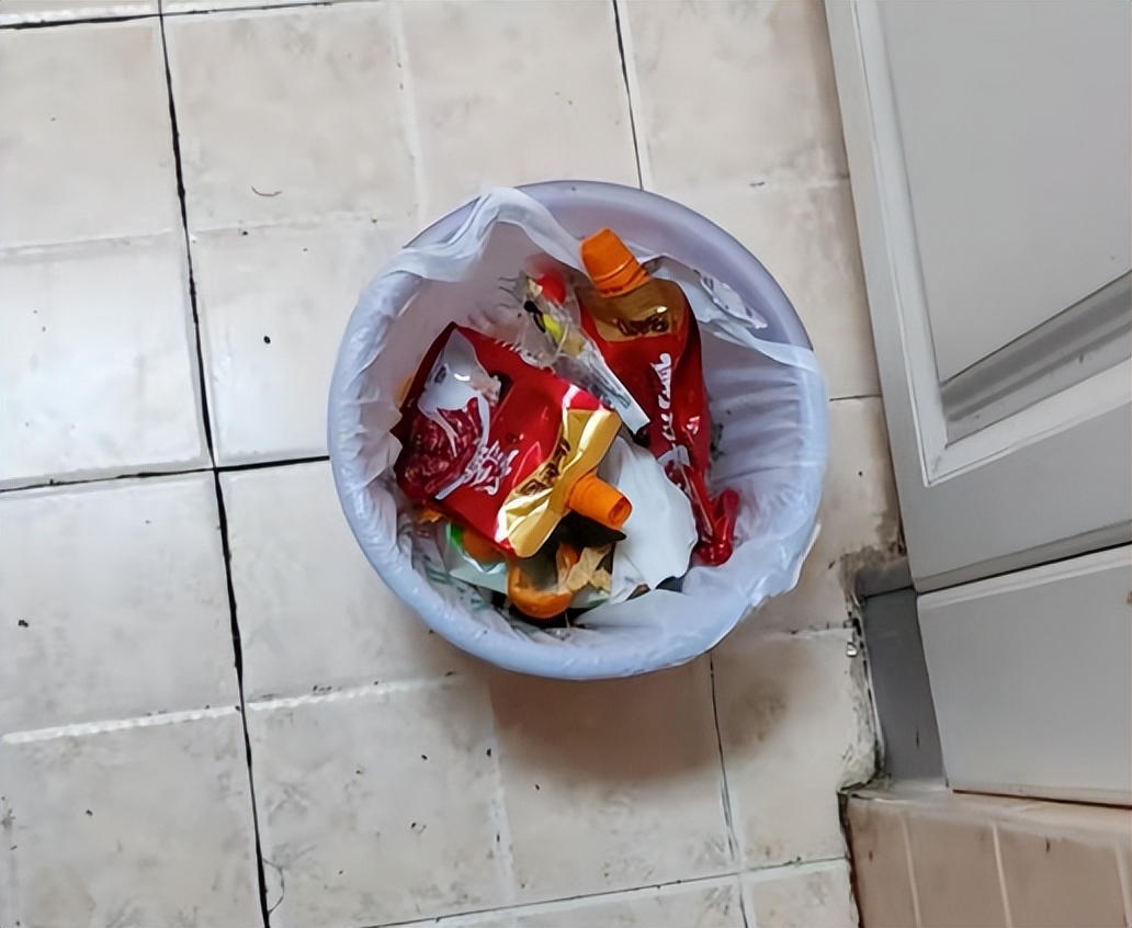 闫学晶事件升级！