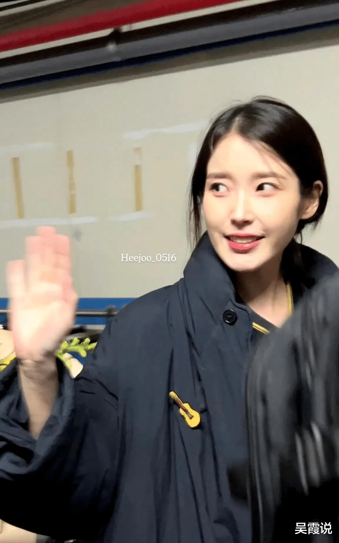 ?当镜头外的IU遇见真实:一场关于偶像本质的探索之旅