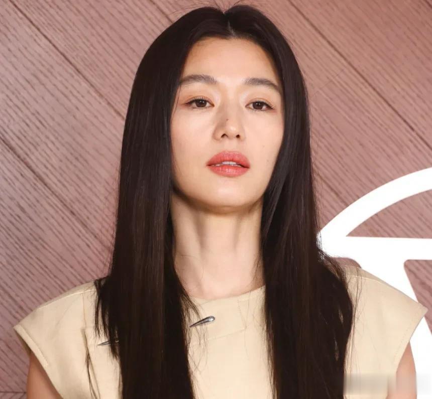 车银优赚800亿逃税200亿！涉及金额是宋慧乔的8倍，全智贤也逃过