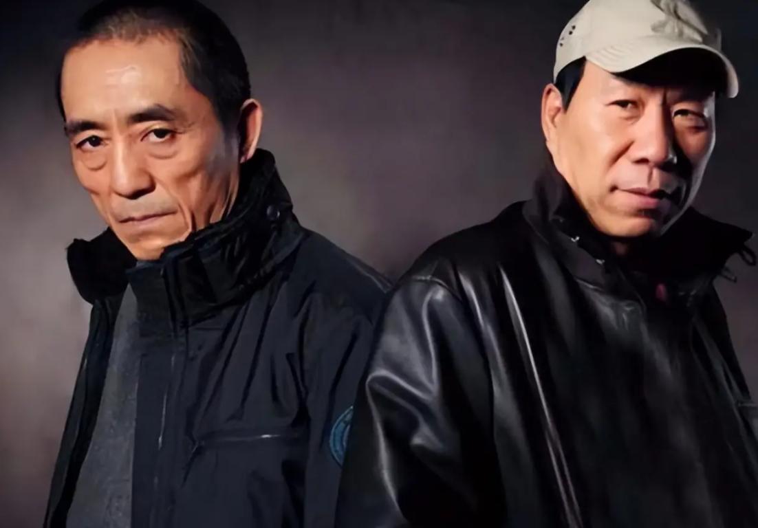 算盘落空！被张艺谋捧红，卷款61亿跑路的韩熙庭，终究迎来\反噬\