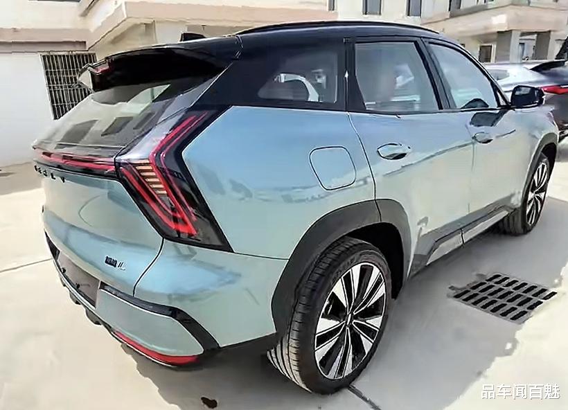 吉利第四代博越L到店，前脸+内饰新设计，配魅族车机，尺寸加大