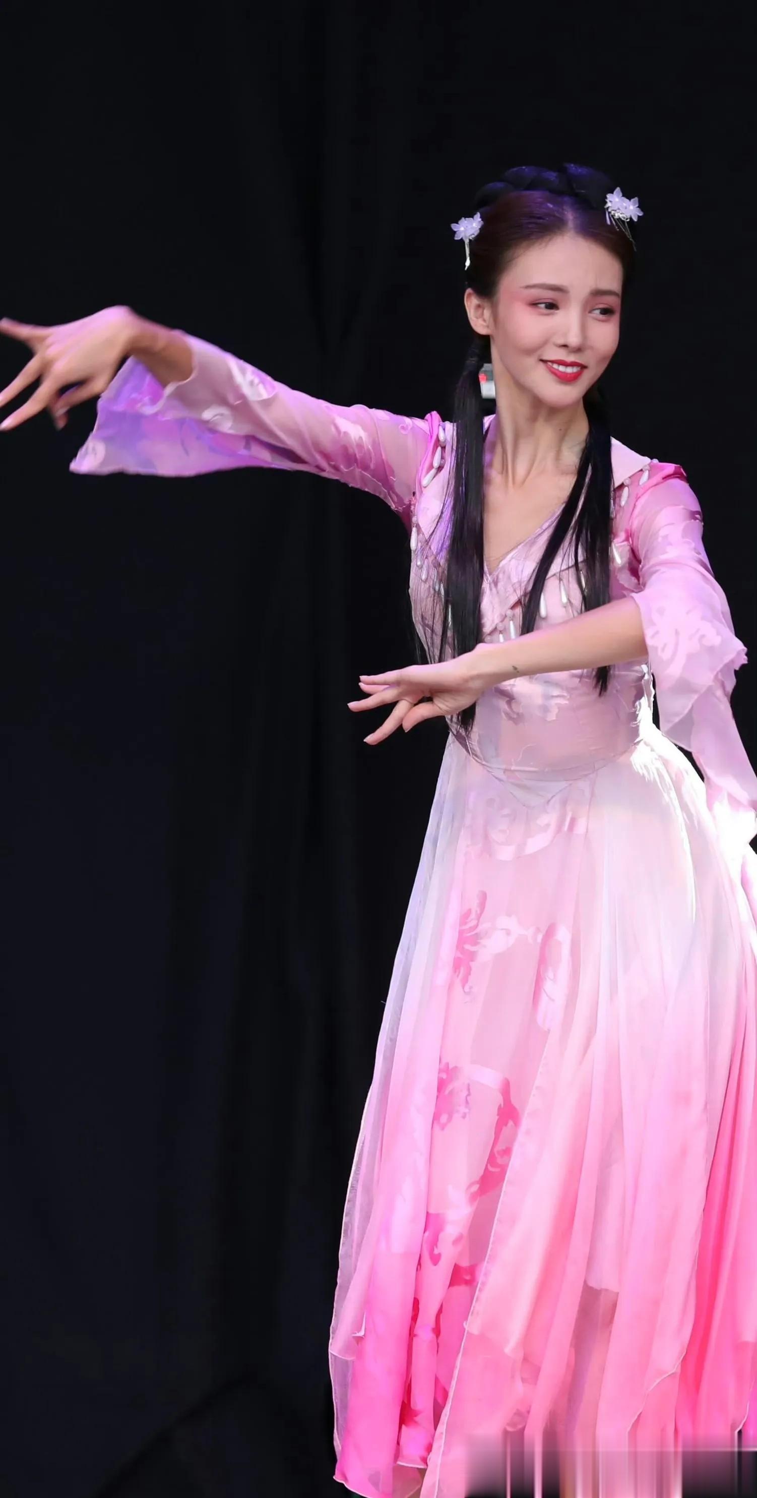 金晨早期灵动娇滴滴的美