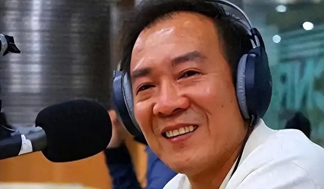 62岁戴志诚的现状：跟“师叔前妻”结婚21年，继女是他唯一的孩子