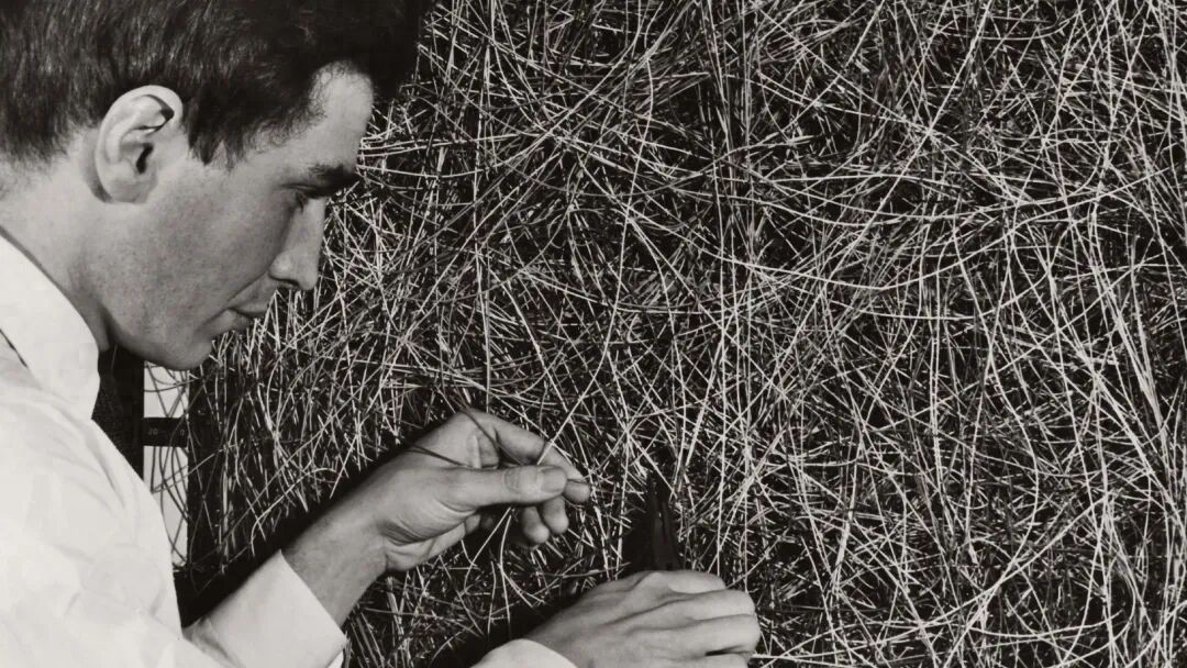 如果你考慮AI心理治療，不妨先讀這四本書