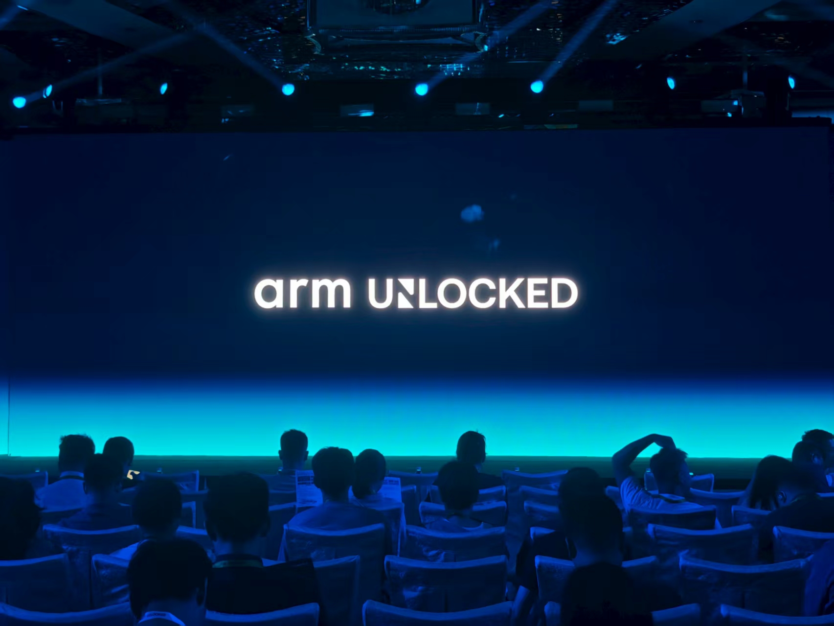 解读Arm Lumex CSS:新品牌、新架构,全面拥抱AI时代