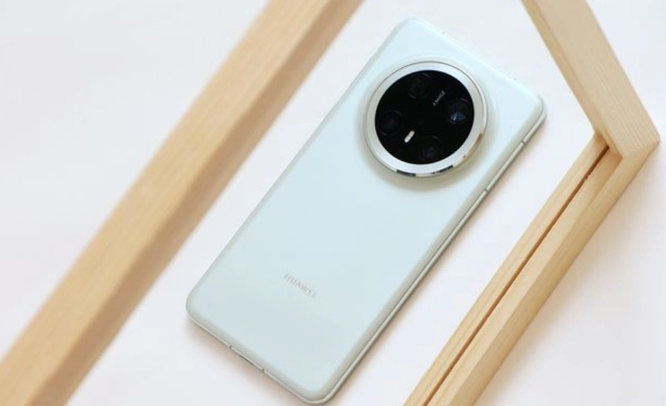 华为手机诞生“新销量冠军”,麒麟9020+卫星消息,售价再创新低