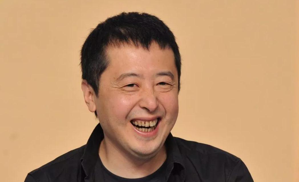 人民日报发文，贾樟柯再破天花板，让张艺谋和整个导演圈沉默了