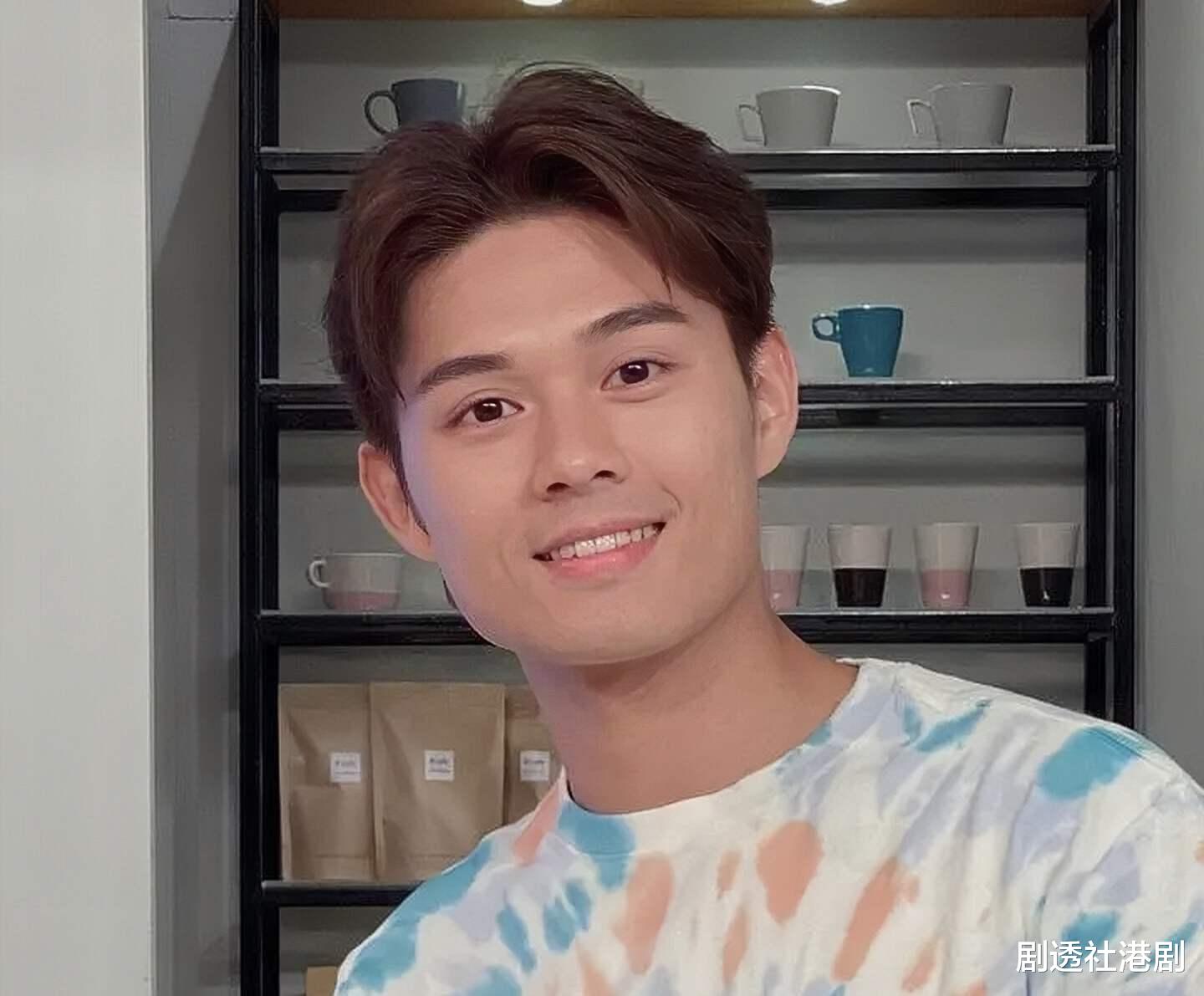 TVB演员兼职做搬运工人，靠双手赚钱不觉丢脸，拍戏无法养活自己