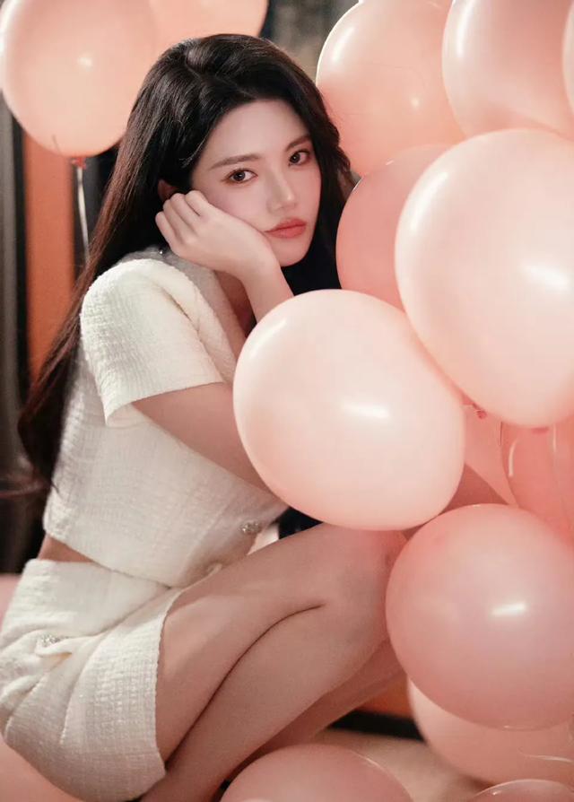 遭遇怒怼，惨遭换角，宣布解约…一天时间，娱乐圈曝出多个大瓜